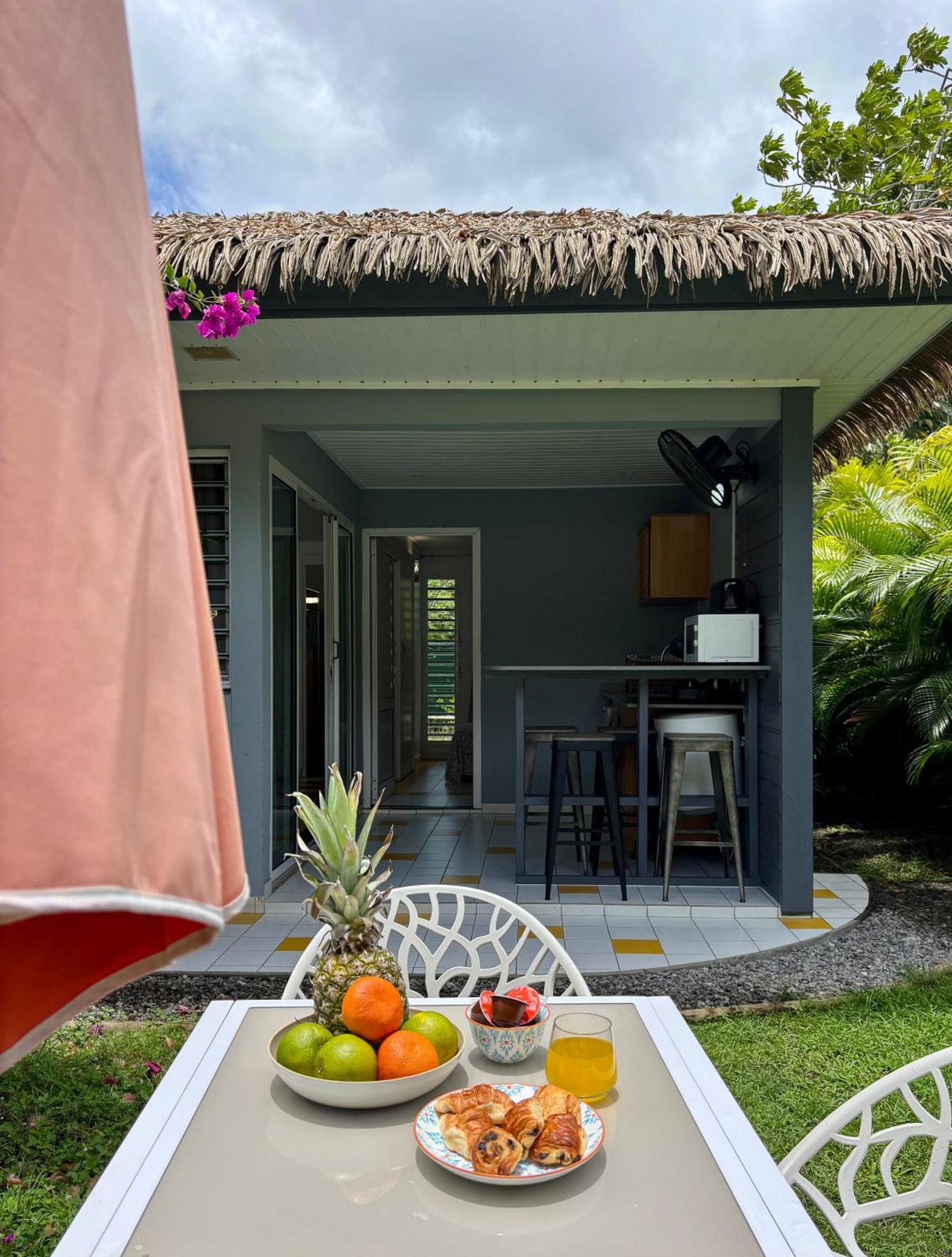 La Ruche De Maia - Blue Dream Beach - Piscine - Jardin - Plage Grand-Bourg  Экстерьер фото